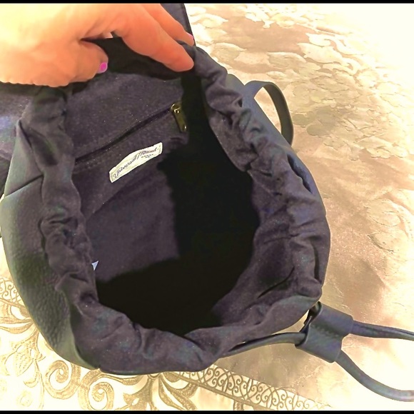 target universal thread tote bag
